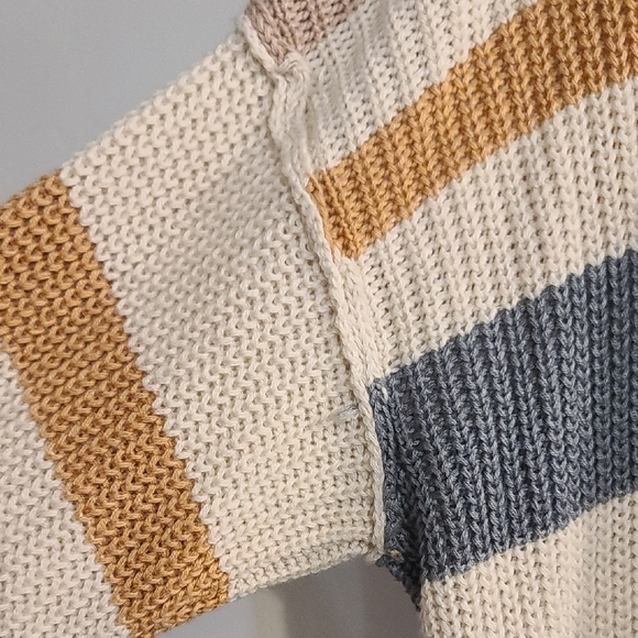 Hem & Thread Tan and Cream Crew Neck Sweater - Picture 2 of 5